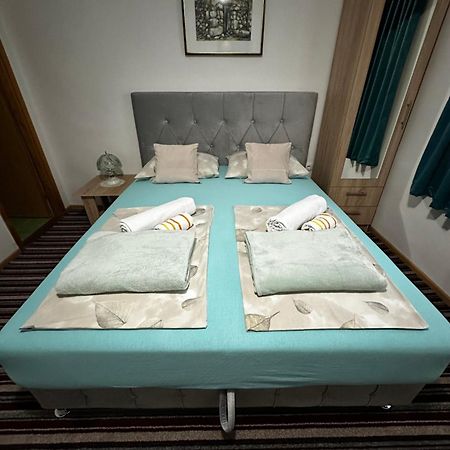 Guest House Nana Мостар Екстериор снимка