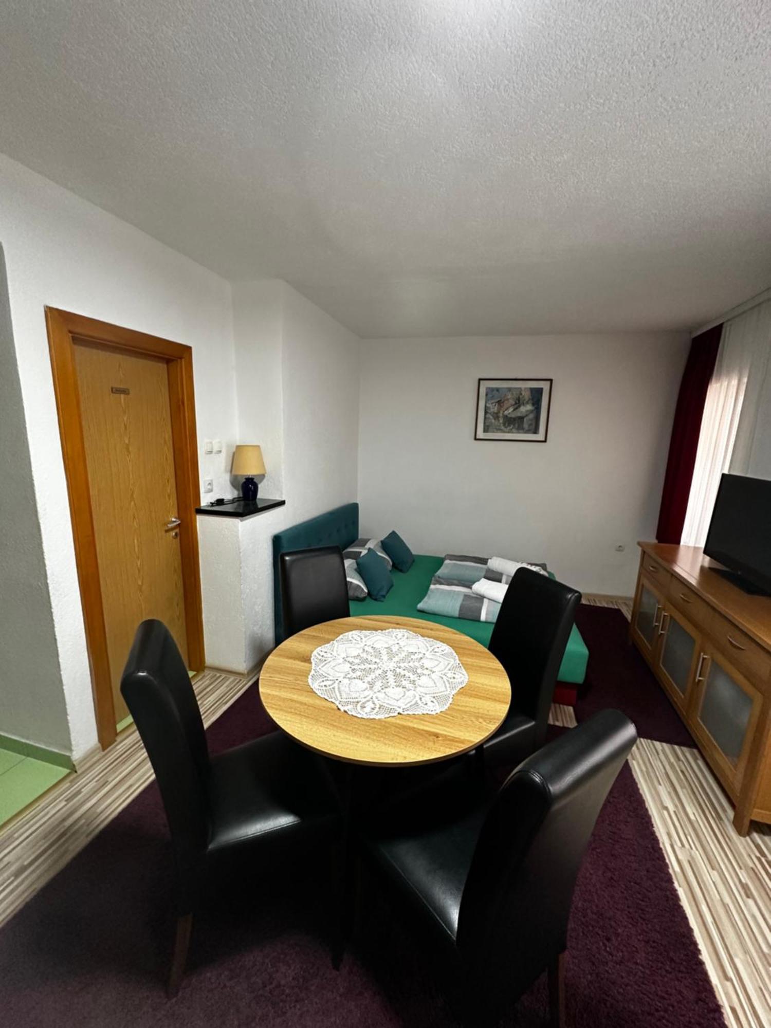 Guest House Nana Мостар Екстериор снимка