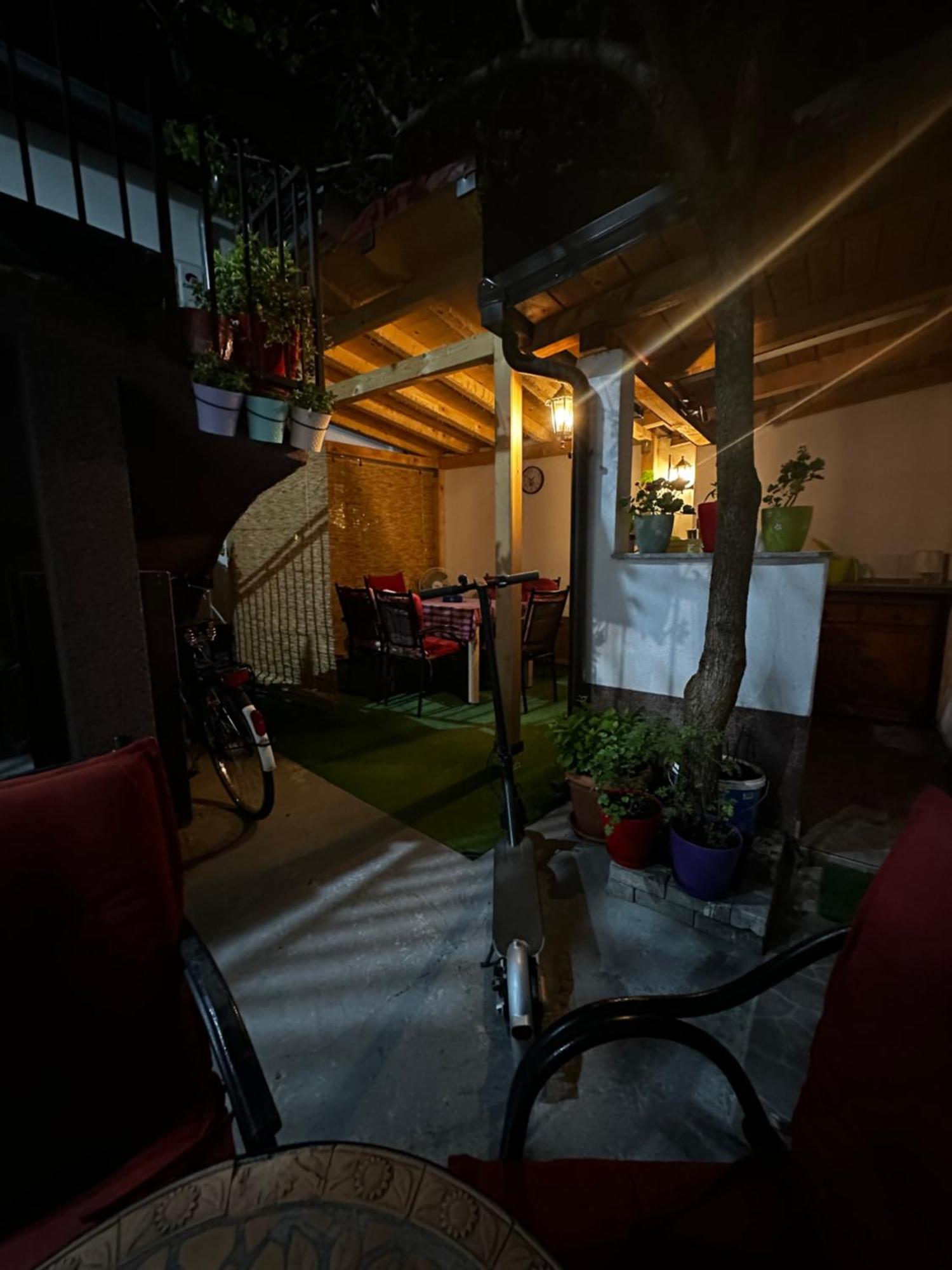Guest House Nana Мостар Екстериор снимка