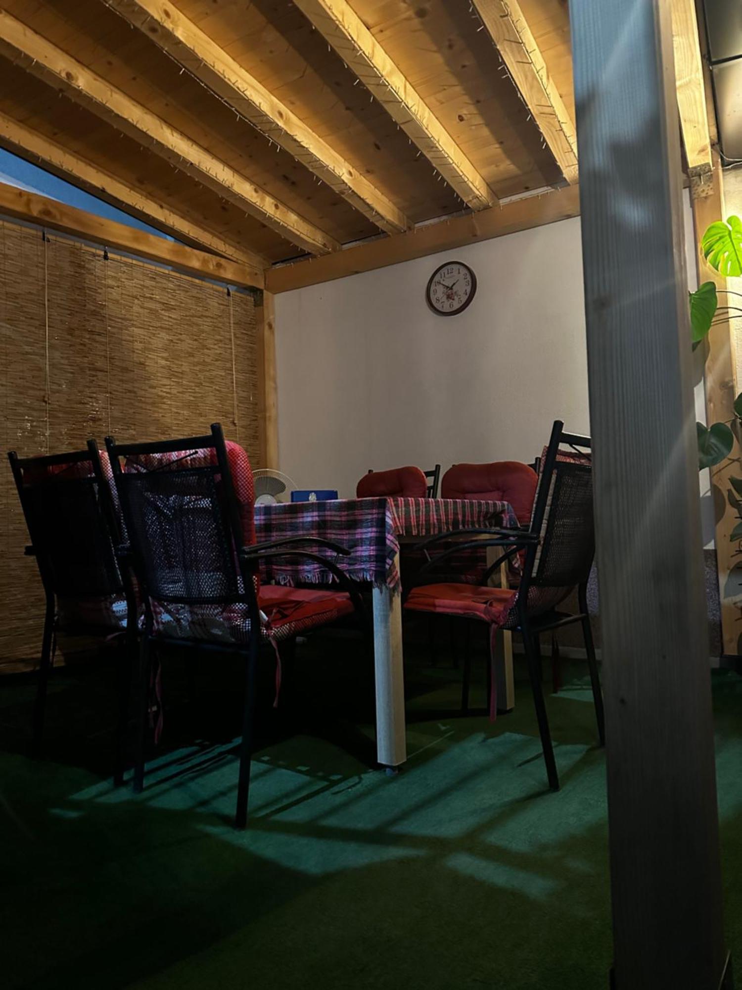 Guest House Nana Мостар Екстериор снимка