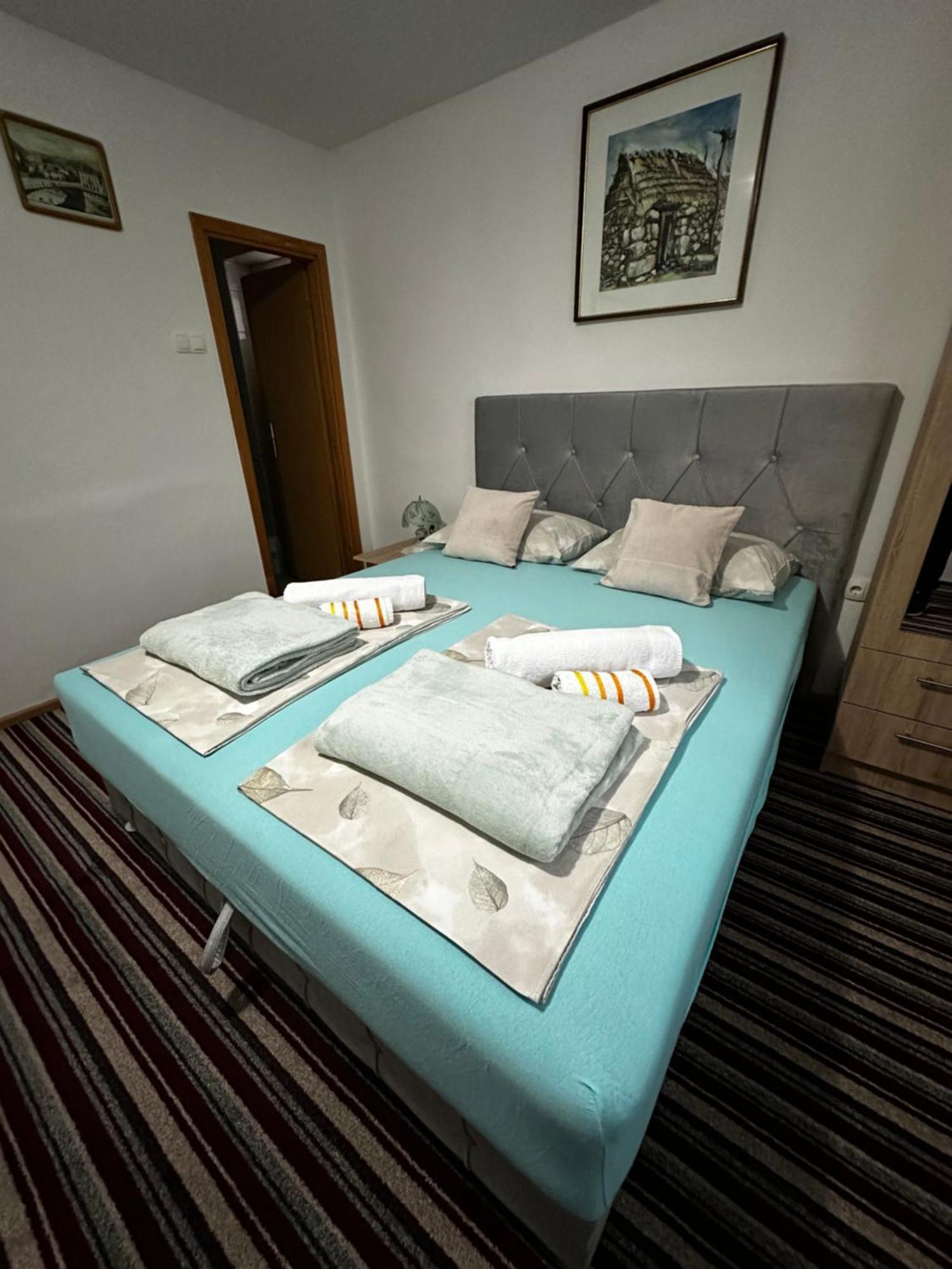 Guest House Nana Мостар Екстериор снимка